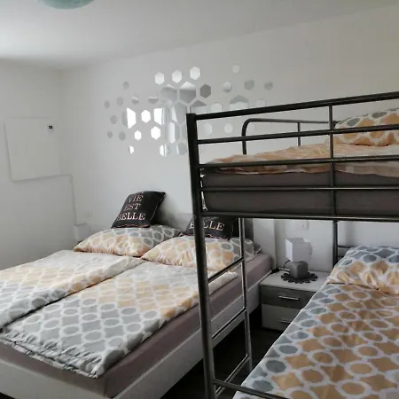 Apartma Carnica 아파트 *