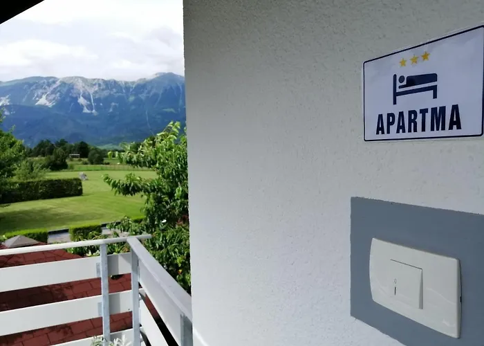 아파트 Apartma Carnica *